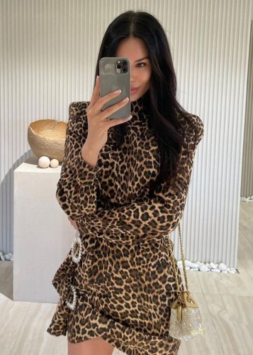 Белла, Г. Тында